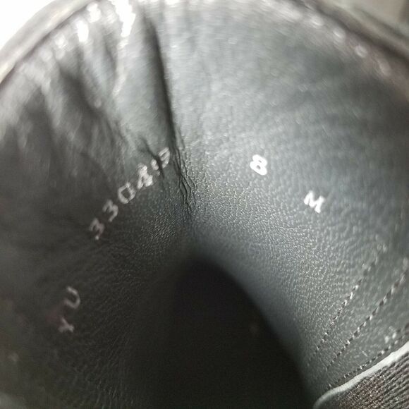 Stuart Weitzman Woman boots ankle  black suede embellished chunky heel sz 8 new